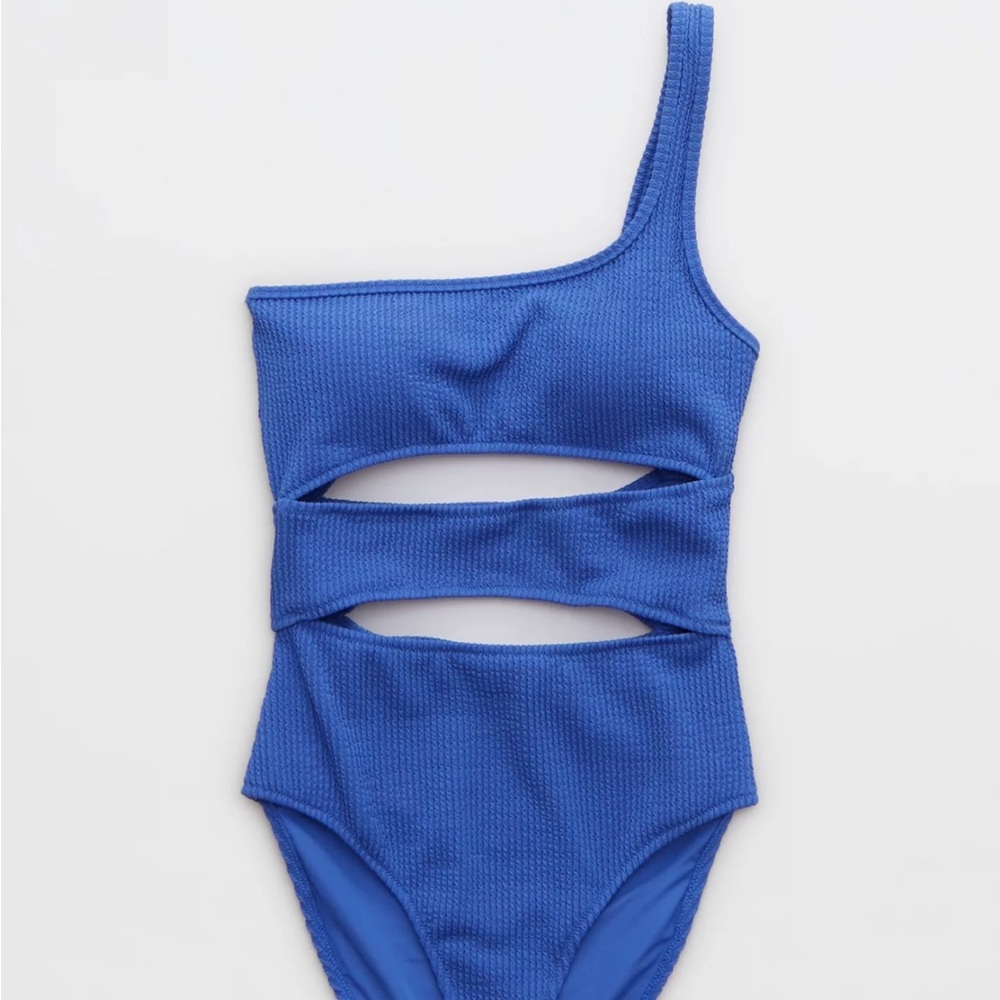 M - Aerie Crinkle CutOut One Shoulder Swimsuit